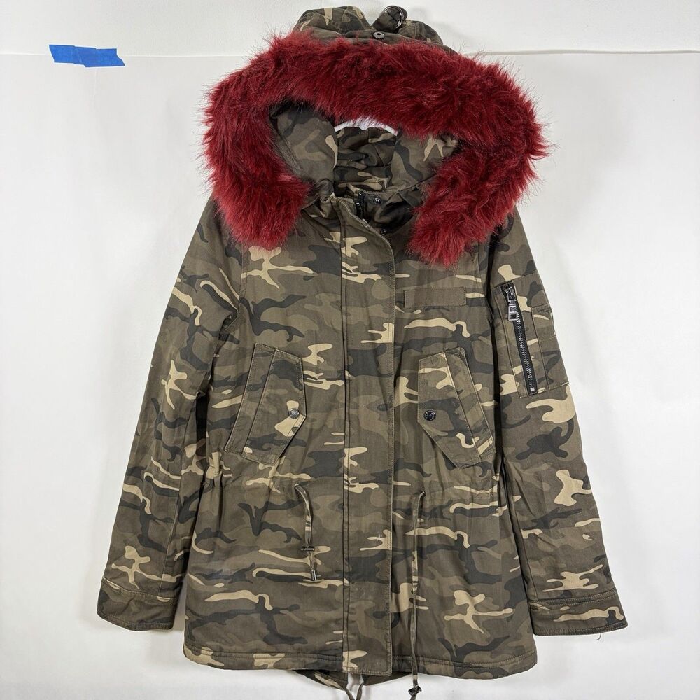 Steve Madden NYC Full Zip Hooded Insulated Jacket Womens Small Camo Faux Fur